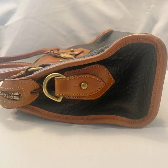 Vintage Dooney & Bourke All Weather Leather Top Zip Bag - Picture 5 of 16